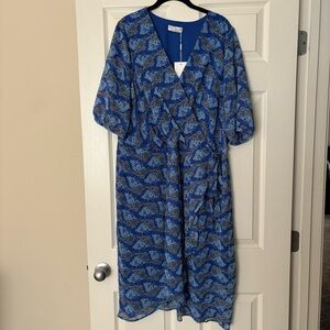 Estelle Spring Floral Dress in Print, Blue Size 2X/18W